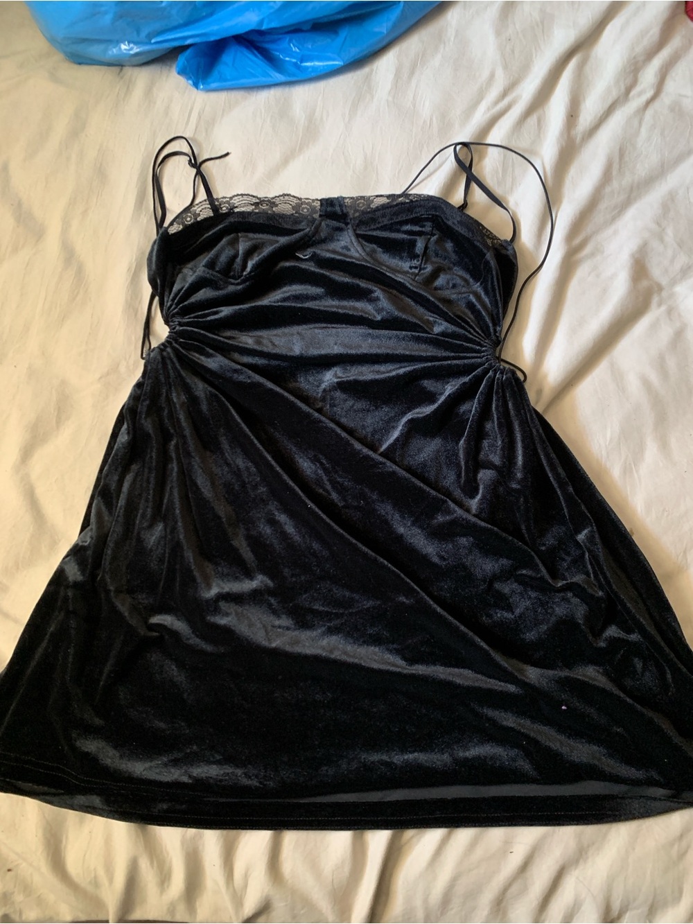 BLACK MINI DRESS ‼️